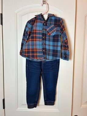 Maximus Rex 3T Toddler Boys Blue and Orange Plaid Flannel Shirt and Jeans Set